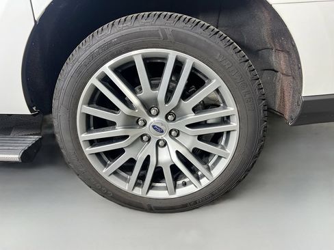 Certified 2022 Ford Expedition Max Limited AWD/4WD image 40