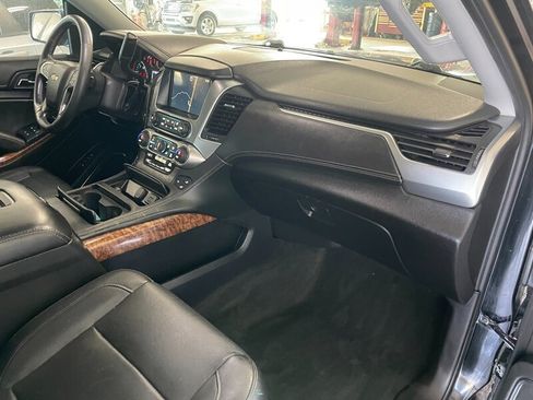 Used 2015 Chevrolet Suburban LTZ AWD/4WD image 22