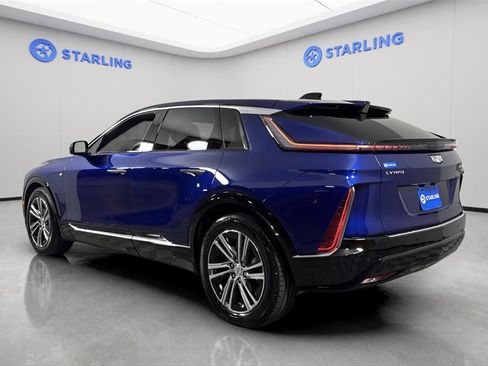 Used 2024 Cadillac Lyriq Luxury image 10