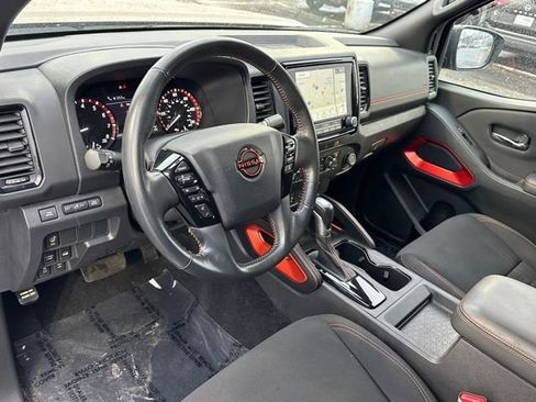 Used 2023 Nissan Frontier PRO-4X w/ Technology Package image 27