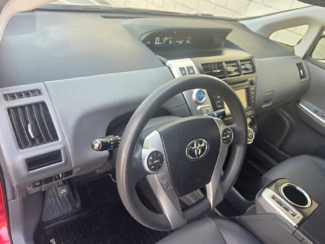 Used 2012 Toyota Prius V Five FWD image 22