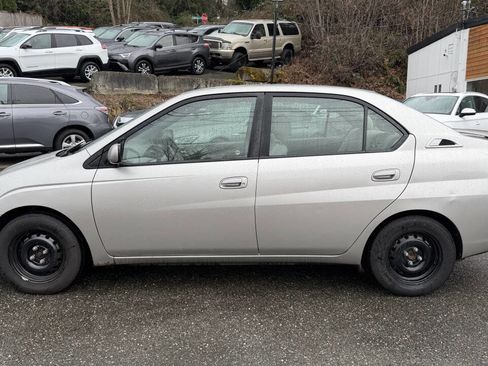 Used 2002 Toyota Prius image 2