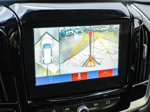 Used 2019 Chevrolet Traverse RS w/ LPO, Floor Liner Package FWD image 25
