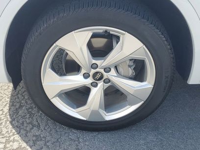 Used 2023 Audi Q5 2.0T Prestige