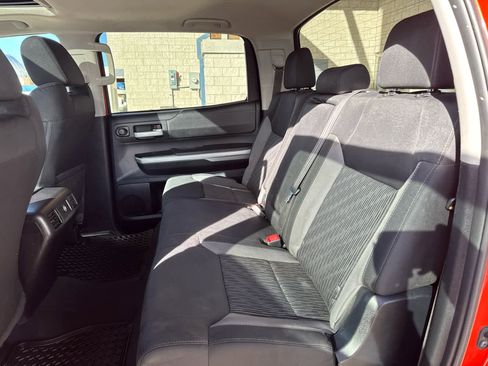 Used 2016 Toyota Tundra SR5 image 29