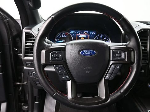 Used 2019 Ford Expedition Limited w/ Equipment Group 303A AWD/4WD image 4