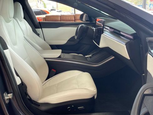 Used 2021 Tesla Model S Plaid AWD/4WD image 24