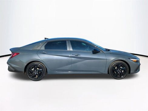 New 2026 Hyundai Elantra Sport image 4