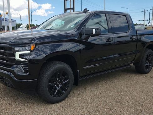 Certified 2025 Chevrolet Silverado 1500 High Country w/ Midnight Edition image 4