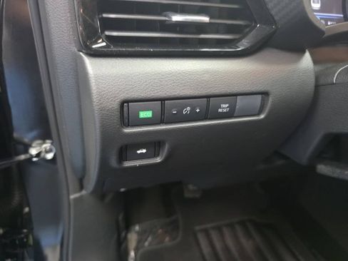 Used 2025 Nissan Sentra SV w/ All-Weather Package FWD image 20