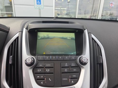 Used 2015 GMC Terrain SLT w/ Safety Package image 8