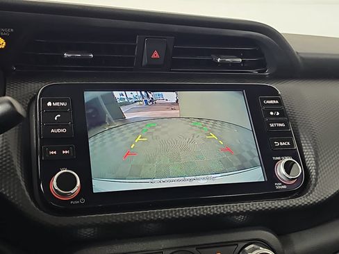 Used 2024 Nissan Kicks SV FWD image 21