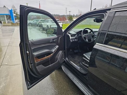 Used 2016 Chevrolet Tahoe LT image 22