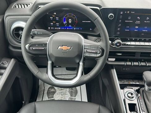 New 2025 Chevrolet Colorado LT w/ LT Convenience Package image 30