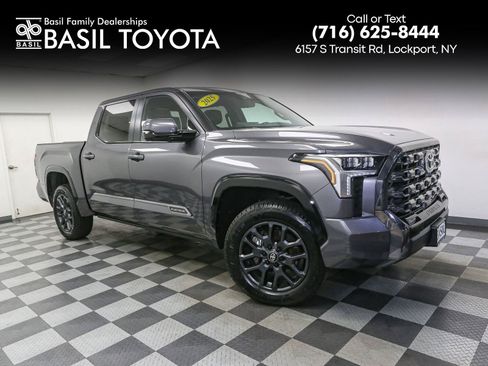 Used 2025 Toyota Tundra Platinum AWD/4WD image 1