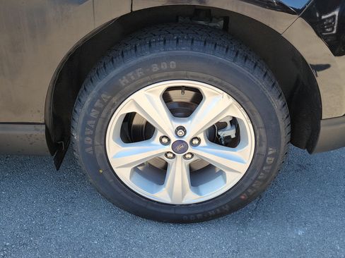 Used 2022 Ford Edge SE image 28