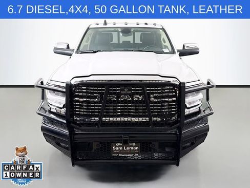 Used 2022 RAM 3500 Laramie AWD/4WD image 2