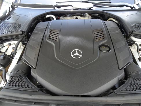Used 2021 Mercedes-Benz S 580 4MATIC Sedan w/ AMG Line image 22