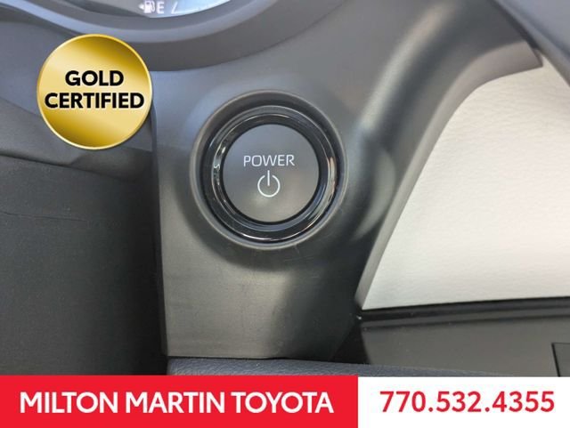 Certified 2026 Toyota Sienna XLE FWD image 32