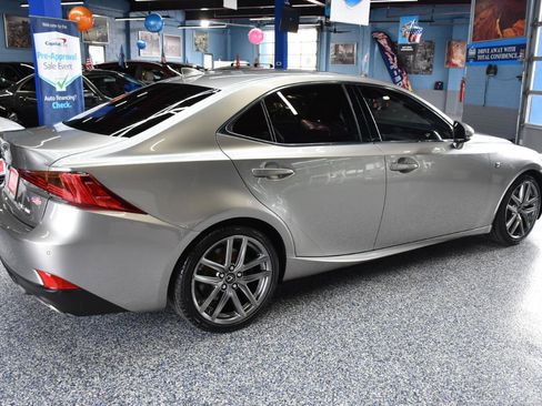 Used 2018 Lexus IS 300 F Sport image 3