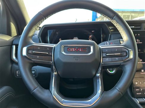 Used 2026 GMC Terrain Elevation w/ Elevation Premium Package image 23