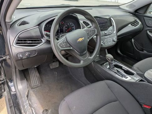 Used 2024 Chevrolet Malibu LT FWD image 8