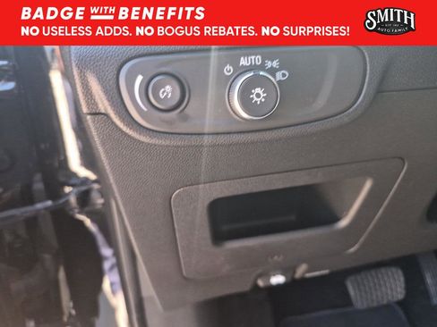 Used 2024 Chevrolet TrailBlazer LS FWD image 19