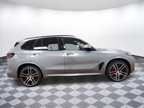 Used 2026 BMW X5 xDrive40i w/ M Sport Package image 7