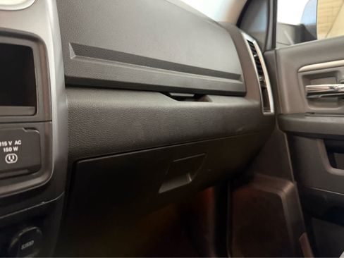 Used 2023 RAM 1500 Classic SLT AWD/4WD image 24