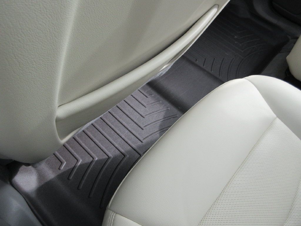 Certified 2021 Cadillac XT6 Premium Luxury FWD image 28