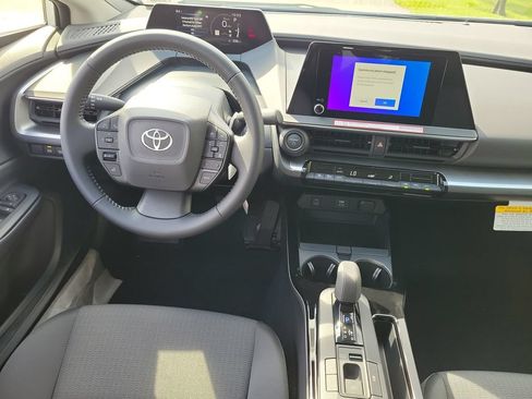 New 2026 Toyota Prius LE FWD image 26