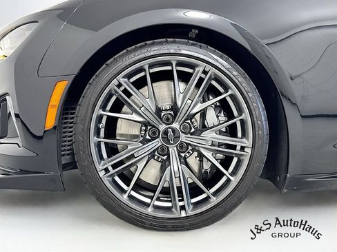 Used 2023 Chevrolet Camaro ZL1 RWD image 38