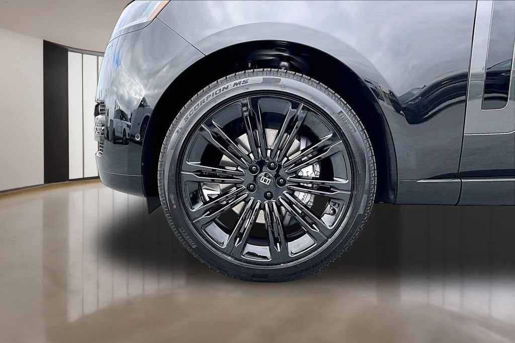 New 2027 Land Rover Range Rover SE AWD/4WD image 13