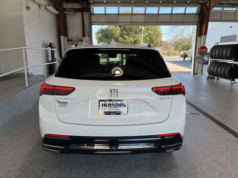 Used 2025 Buick Envision Sport Touring AWD/4WD image 7