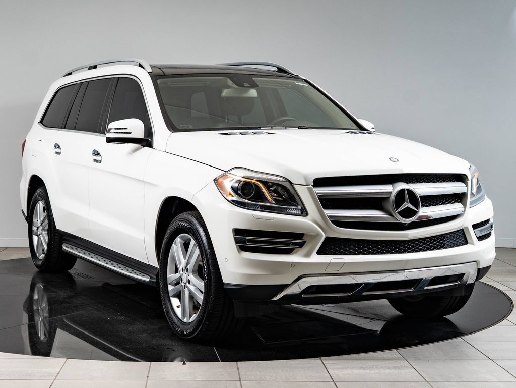 Used 2016 Mercedes-Benz GL 450 4MATIC image 12