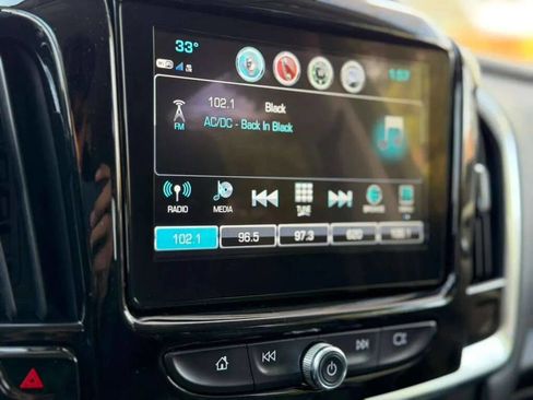 Used 2019 Chevrolet Traverse LT w/ LPO, Floor Liner Package image 21