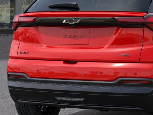 New 2027 Chevrolet Bolt RS w/ Super Cruise Package FWD image 14