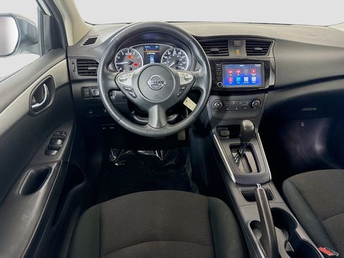 Used 2019 Nissan Sentra S image 17