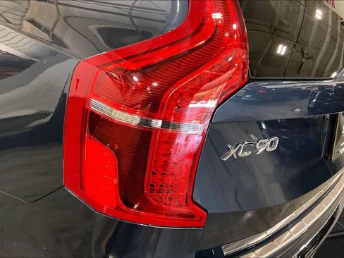 Certified 2024 Volvo XC90 B6 Ultimate w/ Protection Package Premier AWD/4WD image 34