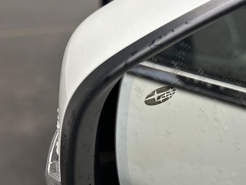 Used 2018 Subaru Crosstrek 2.0i Limited AWD/4WD image 5