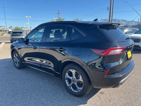 Used 2023 Ford Escape ST-Line image 6