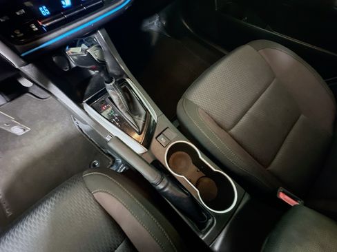 Used 2019 Toyota Corolla LE FWD image 21