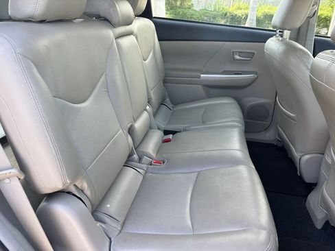 Used 2012 Toyota Prius V Two FWD image 10