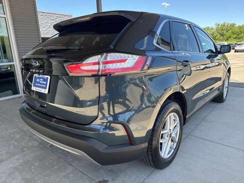 Certified 2024 Ford Edge SEL w/ Convenience Package AWD/4WD image 8