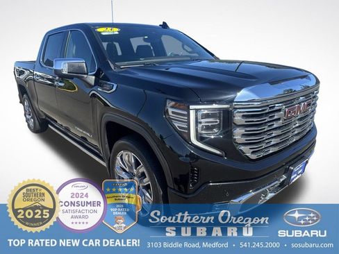 Used 2023 GMC Sierra 1500 Denali w/ Denali Reserve Package AWD/4WD image 1