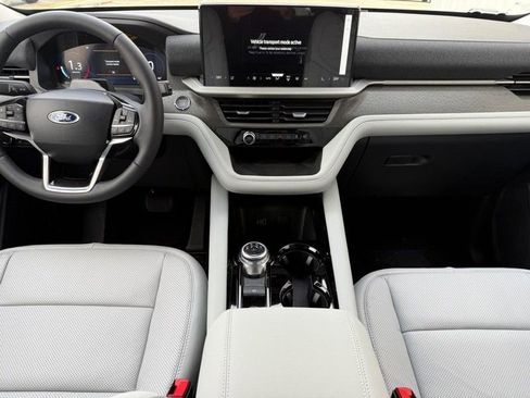 New 2026 Ford Explorer Platinum w/ LUX Leather Package image 7