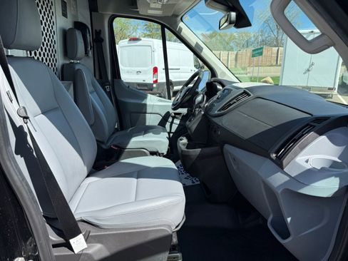 Used 2019 Ford Transit 250 148 High Roof Extended RWD image 7