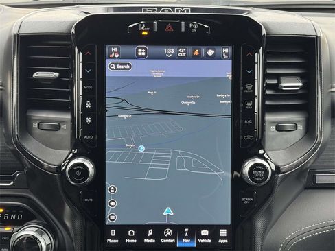 Used 2022 RAM 1500 Limited image 3