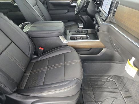 New 2025 Chevrolet Silverado 1500 High Country w/ High Country Premium Package image 12