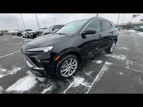 Certified 2024 Buick Encore GX Avenir image 4